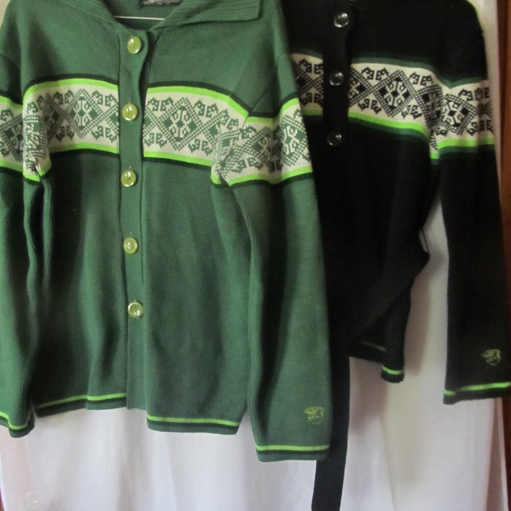 Vintage Arctic Cat Snowmobile Sweater 1960's 1970's Rare Arctic cat Knit Graphic